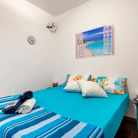 Vista Mare Apartamento *